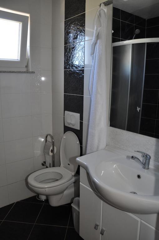 Apartmani Neja Bibinje Luaran gambar