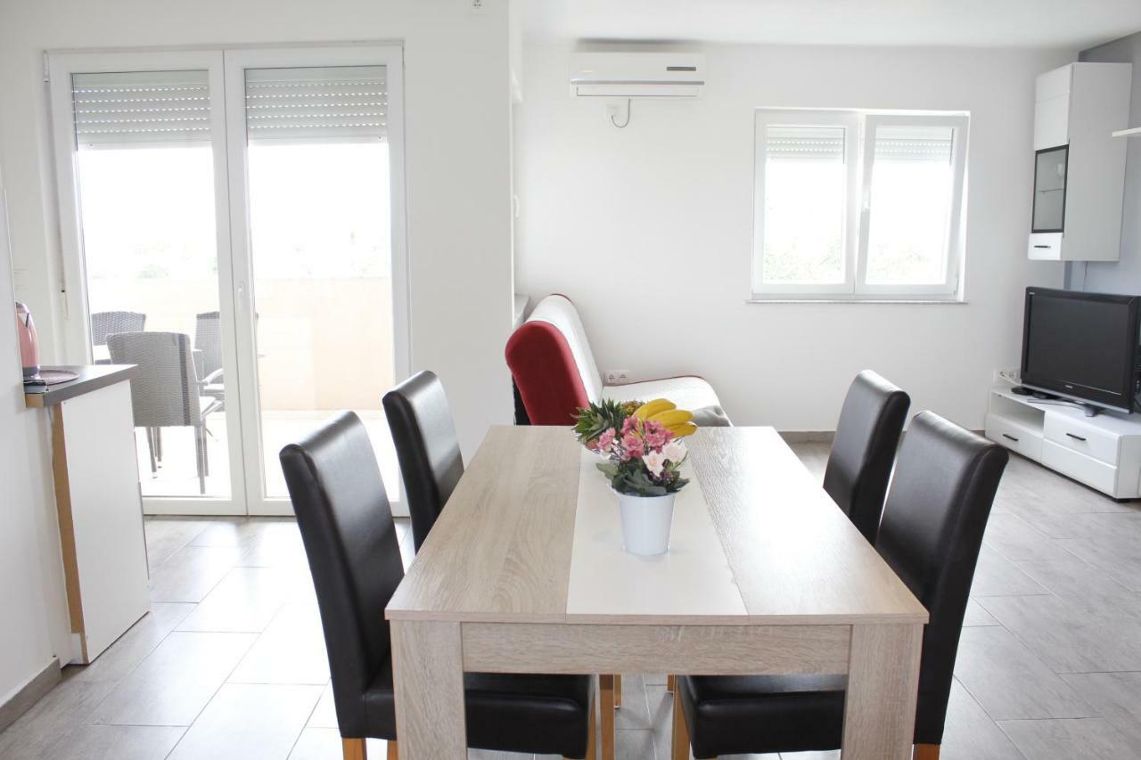 Apartmani Neja Bibinje Luaran gambar